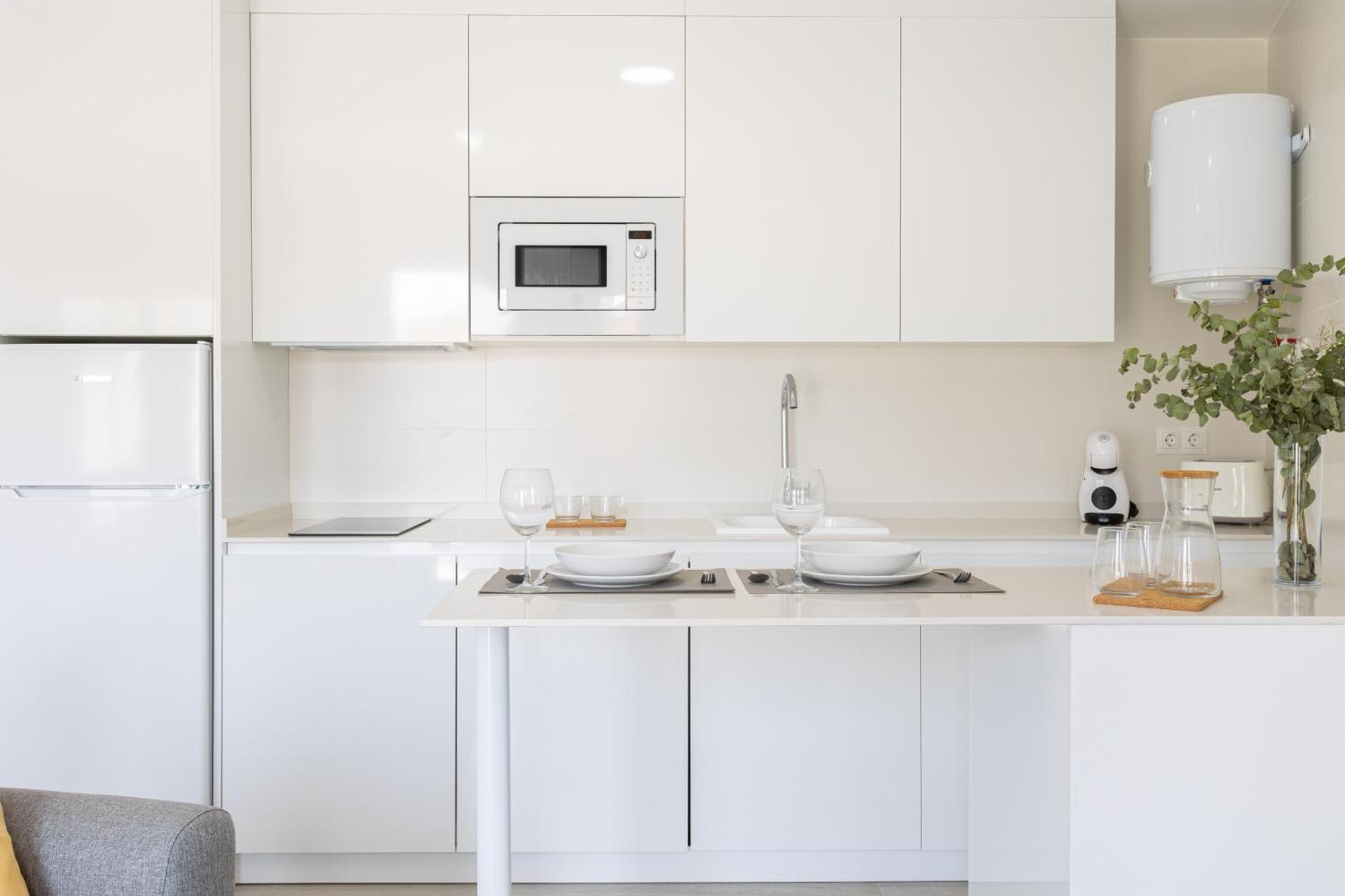 Apartamentos La Pelusa Málaga Esterno foto